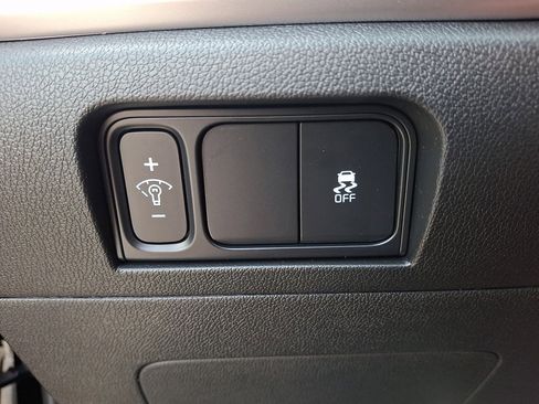 New 2026 Kia Sorento S w/ S Panoramic Sunroof Package image 18