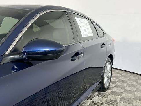 Used 2020 Honda Accord LX image 13