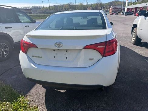 Used 2017 Toyota Corolla SE image 12