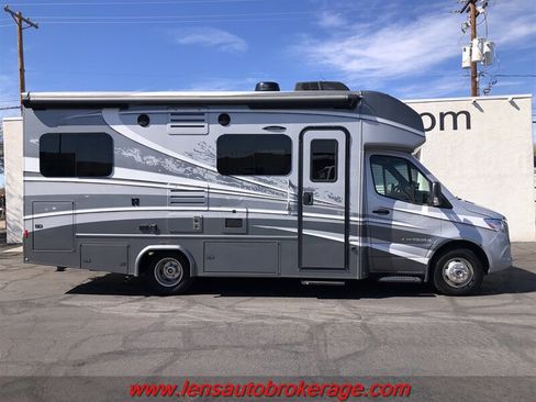 Used 2019 Mercedes-Benz Sprinter 170 image 1