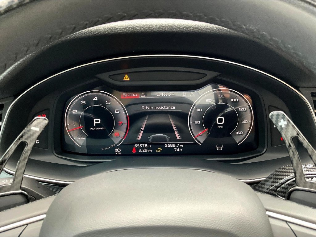 Used 2023 Audi Q8 Premium w/ Convenience Package AWD/4WD image 10
