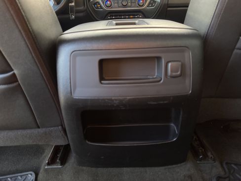 Used 2016 Chevrolet Silverado 3500 LTZ image 28