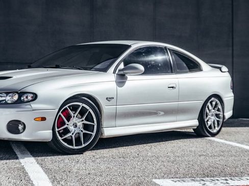 Used 2006 Pontiac GTO image 35