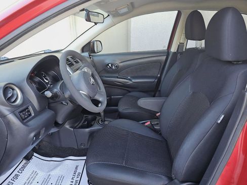 Used 2013 Nissan Versa SV FWD image 24