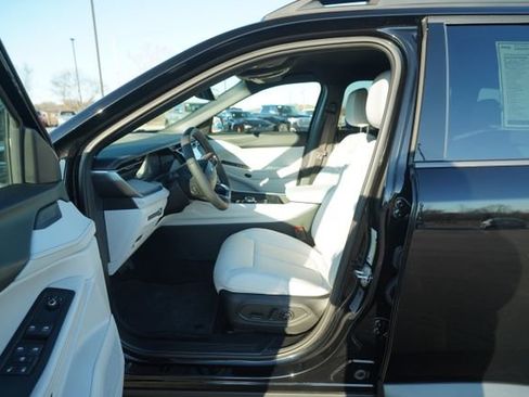 New 2026 Jeep Cherokee Limited image 11