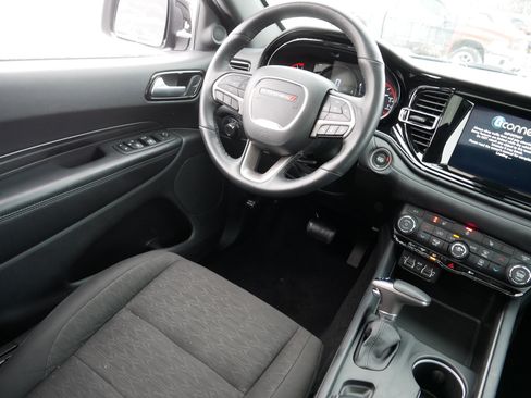 Certified 2024 Dodge Durango SXT w/ SXT Blacktop Group image 9