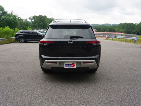 Used 2023 Nissan Pathfinder SL w/ SL Premium Package FWD image 22