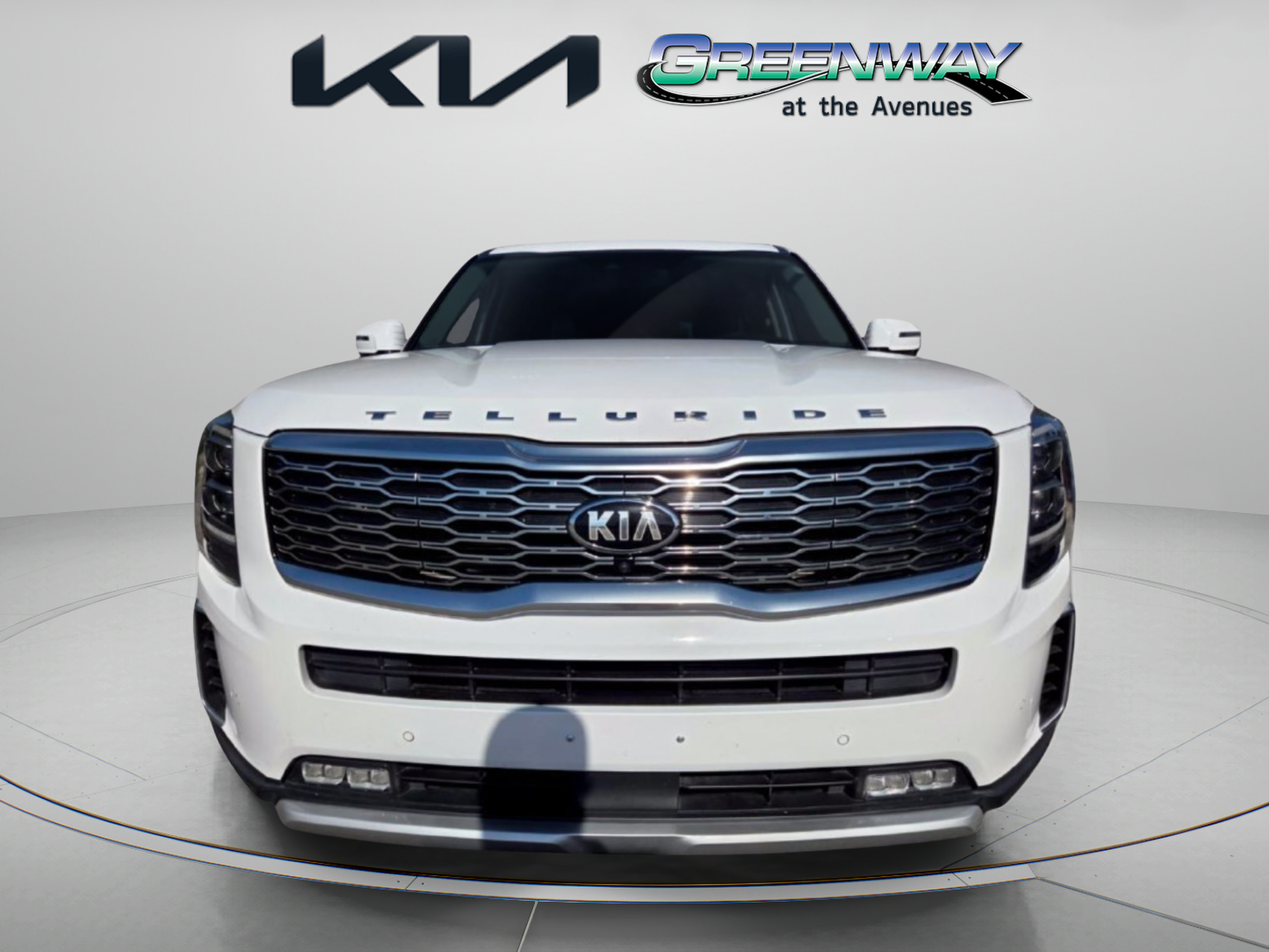 Used 2021 Kia Telluride SX w/ Towing Package FWD image 2