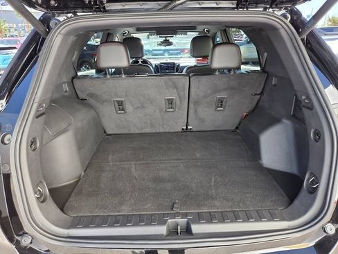 Used 2023 Chevrolet Equinox RS w/ RS Leather Package FWD image 13