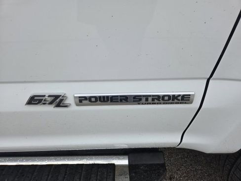 Used 2022 Ford F250 Lariat w/ Chrome Package image 7