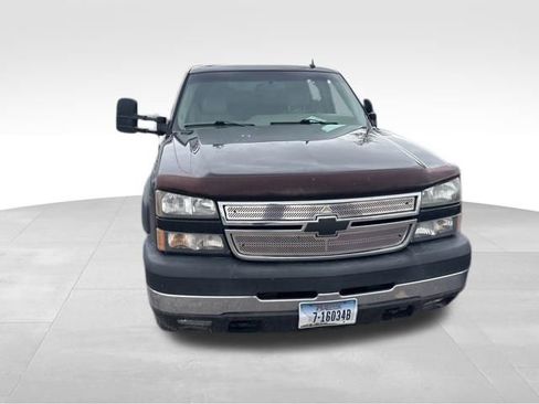 Used 2007 Chevrolet Silverado 2500 LT w/ Heavy-Duty Power Package image 4