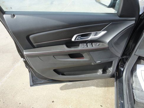 Used 2015 GMC Terrain SLT image 3