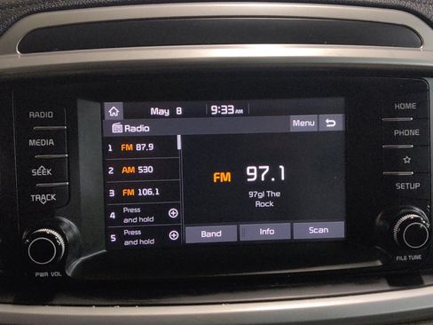 Used 2020 Kia Sorento S FWD image 25