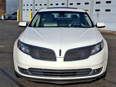 Used 2013 Lincoln MKS AWD image 2