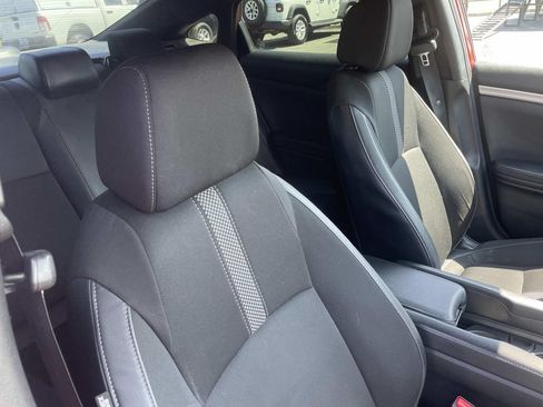 Used 2020 Honda Civic Sport image 25