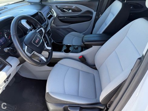 Certified 2022 GMC Terrain SLE image 18