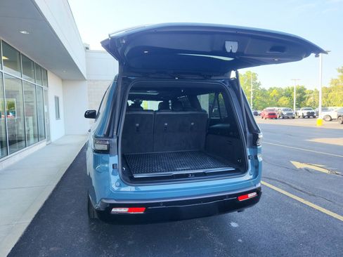 Used 2026 Jeep Grand Wagoneer L Summit AWD/4WD image 17