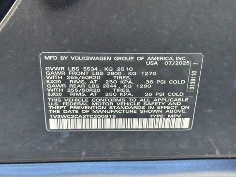 New 2026 Volkswagen Atlas Cross Sport SE image 18