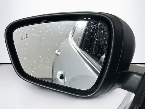 Used 2025 Ford Escape Active image 16