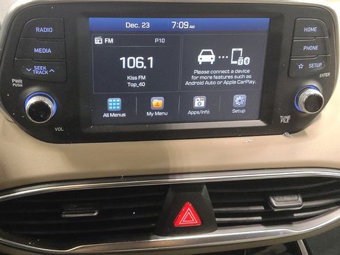 Used 2019 Hyundai Santa Fe Limited image 25