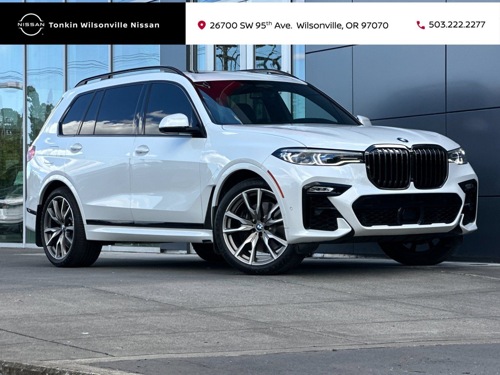 Used 2022 BMW X7 M50i AWD/4WD image 1
