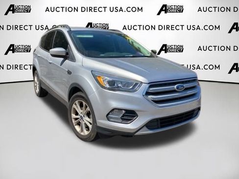 Used 2018 Ford Escape SEL image 3