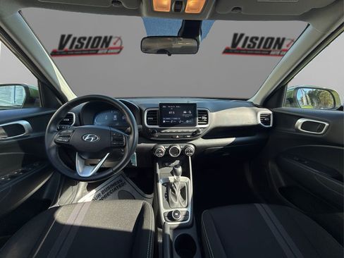 Certified 2023 Hyundai Venue SEL FWD image 24
