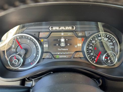 Used 2023 RAM 1500 Laramie image 25