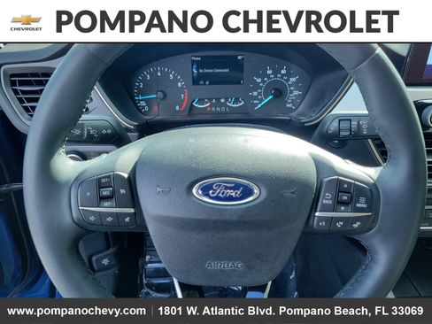 Used 2022 Ford Escape SE w/ SE Sport Appearance Package image 27