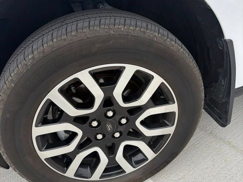 Used 2024 Ford Maverick Lariat FWD image 13