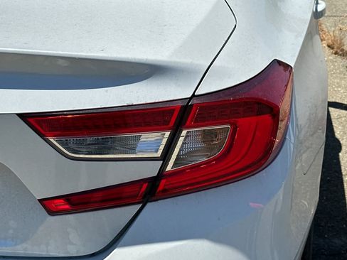 Used 2021 Honda Accord EX-L image 17