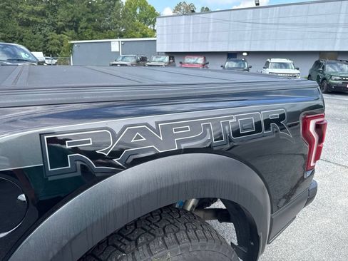 Used 2018 Ford F150 Raptor w/ Equipment Group 802A Luxury AWD/4WD image 37