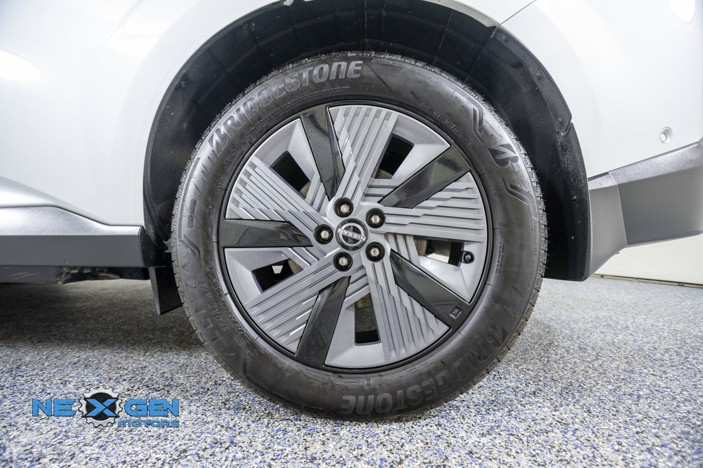Used 2025 Nissan Murano SL AWD/4WD image 47
