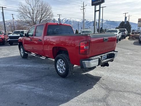 Used 2011 Chevrolet Silverado 3500 LT w/ Interior Plus Package image 3