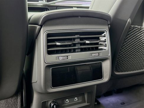 New 2026 Audi Q8 Premium Plus image 27