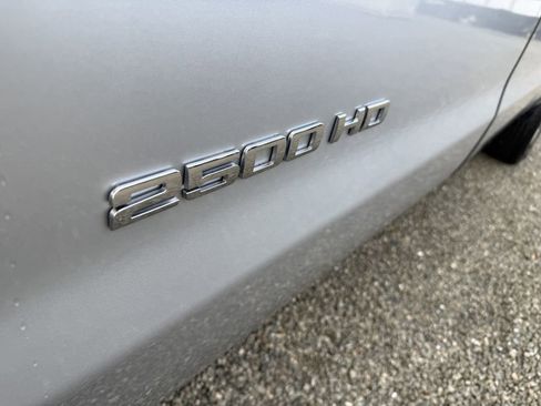 Used 2015 Chevrolet Silverado 2500 W/T image 10
