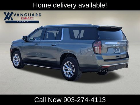 Used 2023 Chevrolet Suburban Premier image 7