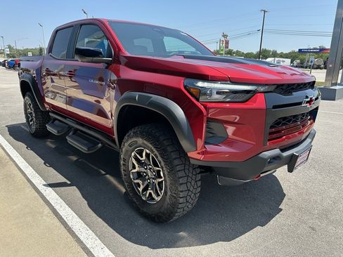 New 2025 Chevrolet Colorado ZR2 w/ Technology Package image 5