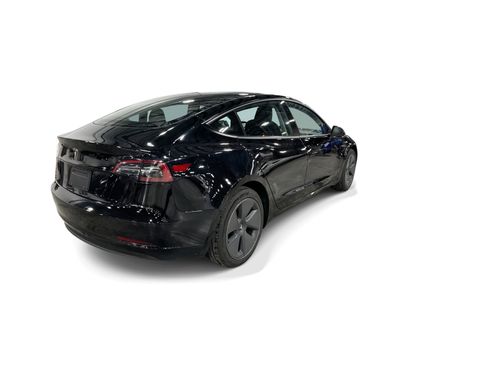 Certified 2023 Tesla Model 3 Standard Range RWD image 6