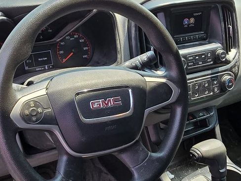 Used 2016 GMC Canyon 4x4 Extended Cab w/ Convenience Package image 3