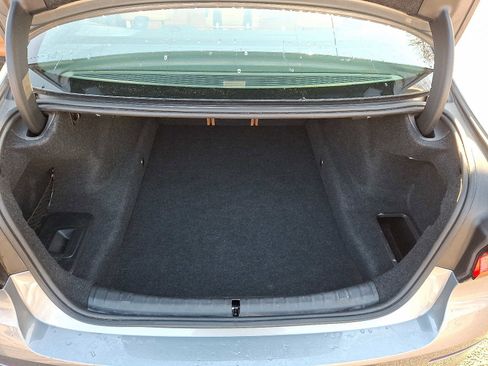 Used 2023 BMW 530i xDrive w/ Premium Package image 28