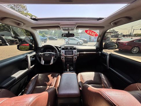 Used 2016 Toyota 4Runner Limited AWD/4WD image 19