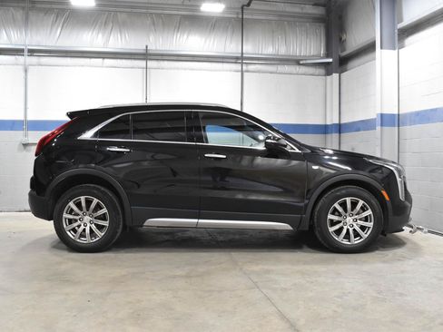 Used 2021 Cadillac XT4 Premium Luxury w/ Cold Weather Package FWD image 28