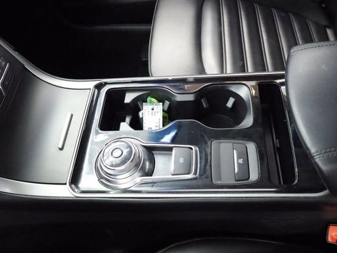 Used 2019 Ford Edge SEL w/ Equipment Group 201A AWD/4WD image 24
