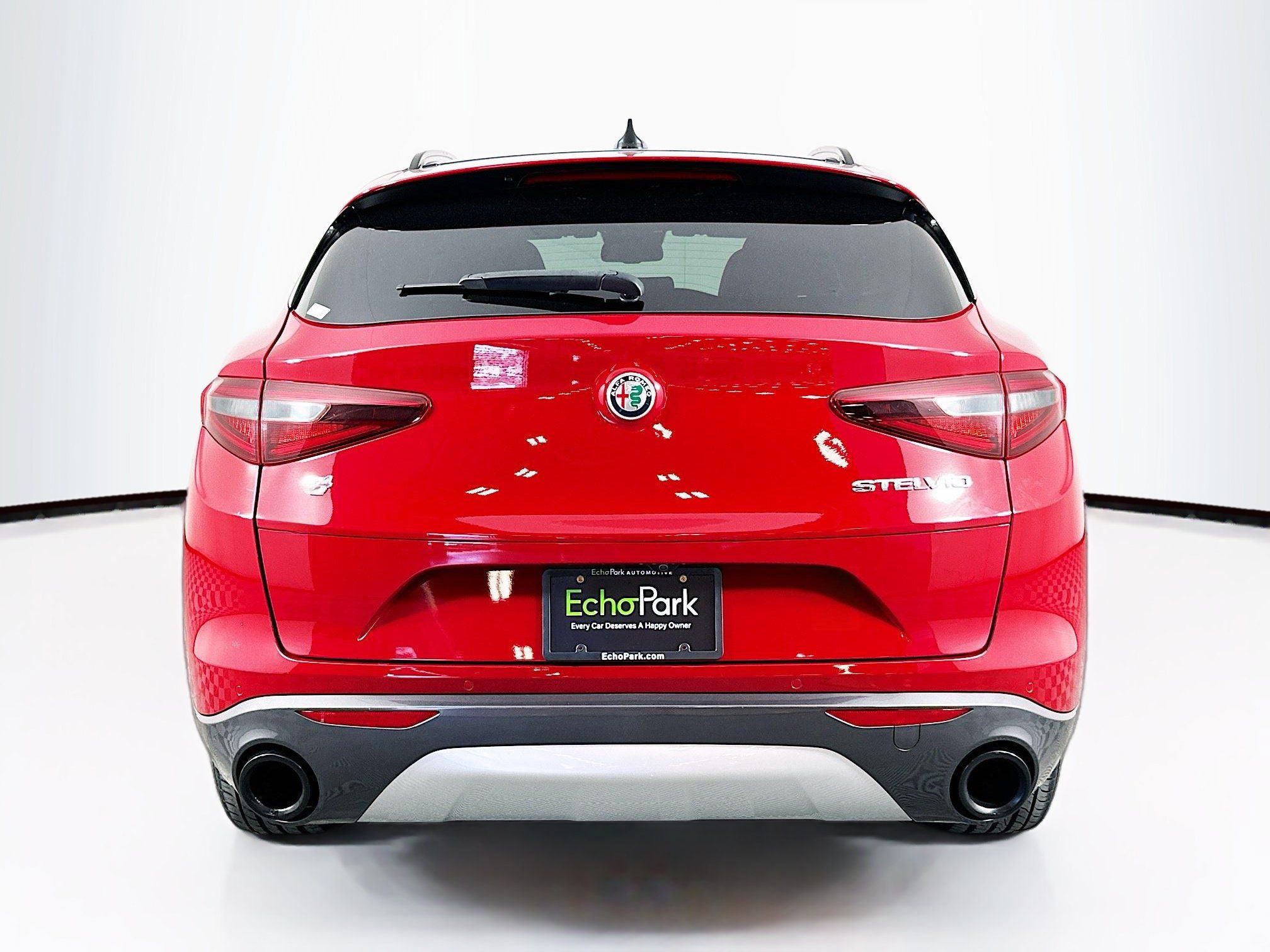Used 2023 Alfa Romeo Stelvio Ti AWD/4WD image 7