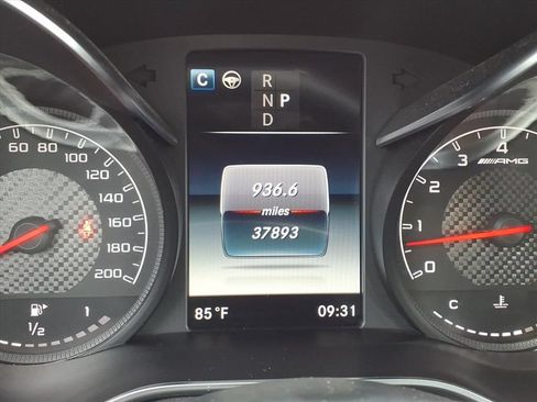 Used 2019 Mercedes-Benz GLC 63 AMG 4MATIC image 28