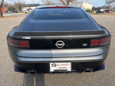 Used 2024 Nissan Z Performance w/ Floor Mat Package image 4