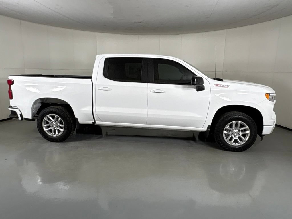 New 2026 Chevrolet Silverado 1500 RST w/ Z71 Off-Road Package AWD/4WD image 11