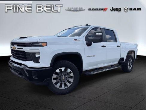 Used 2024 Chevrolet Silverado 2500 Custom w/ Custom Convenience Package AWD/4WD image 1
