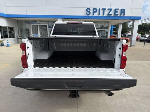 Used 2025 Chevrolet Silverado 2500 Custom w/ Custom Value Package AWD/4WD image 24